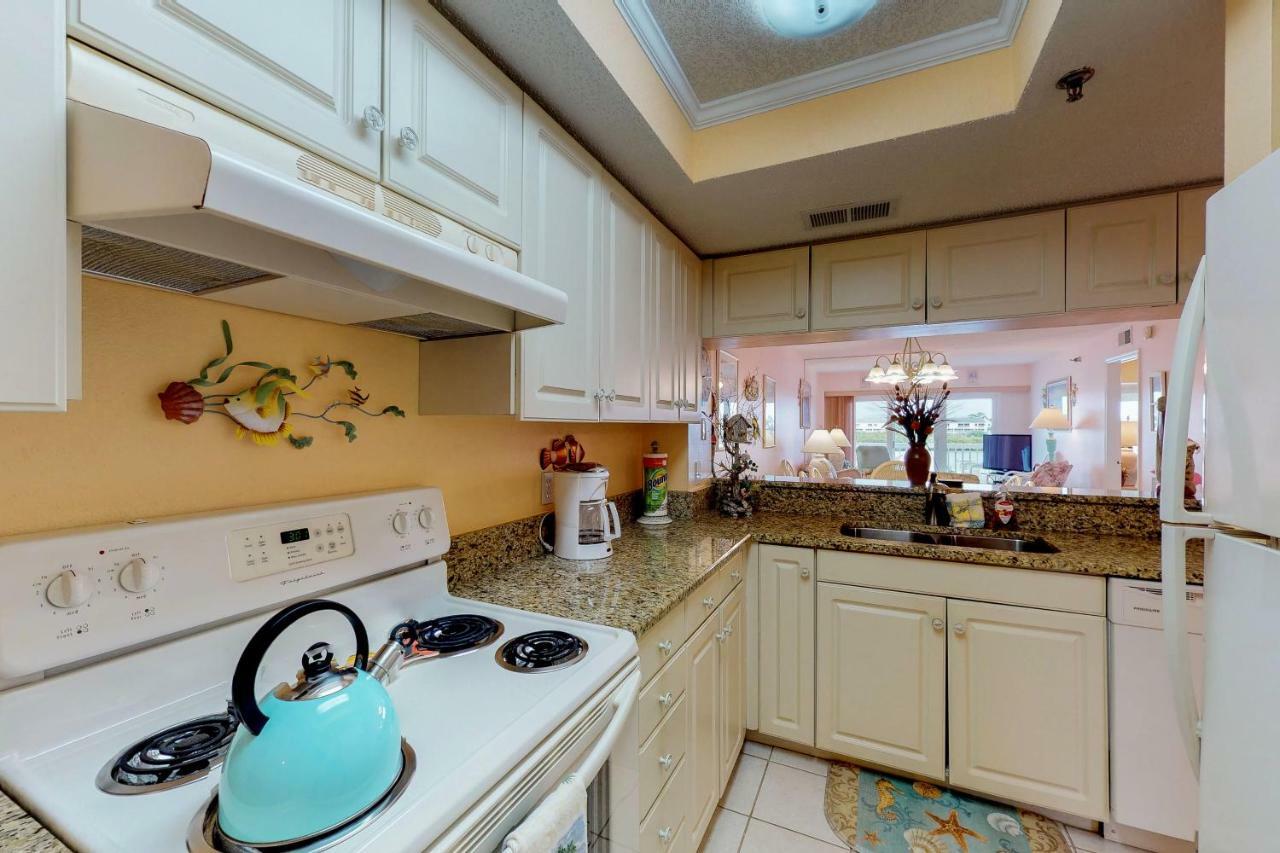 Waterview 205 * Clearwater Beach