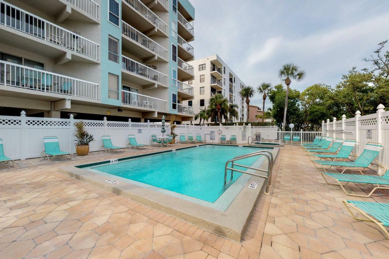 Waterview 205