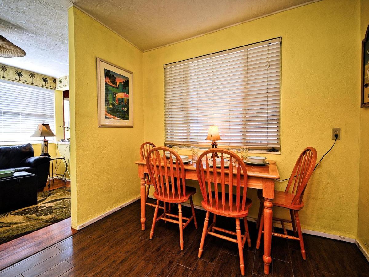Palm Place 1 - Sabal Palm Getaway 624 Apartment