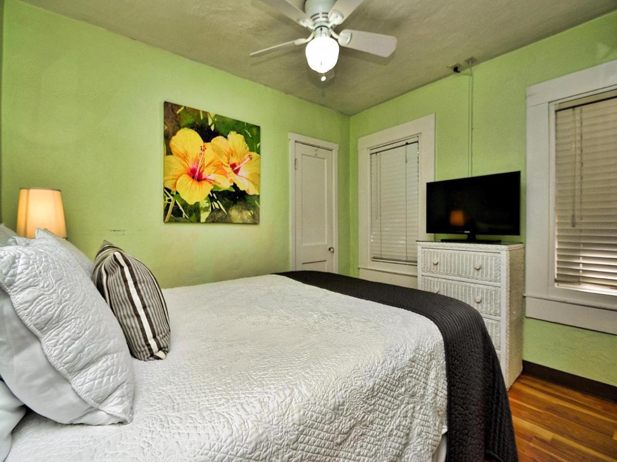 Apartment Palm Place 2 - Coconut Palm Getaway 623 Clearwater Beach