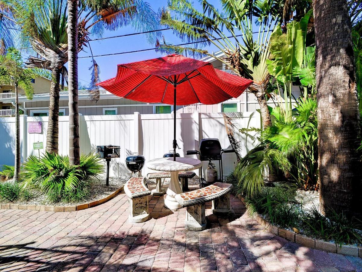 Palm Place 2 - Coconut Palm Getaway 623 Apartment Clearwater Beach