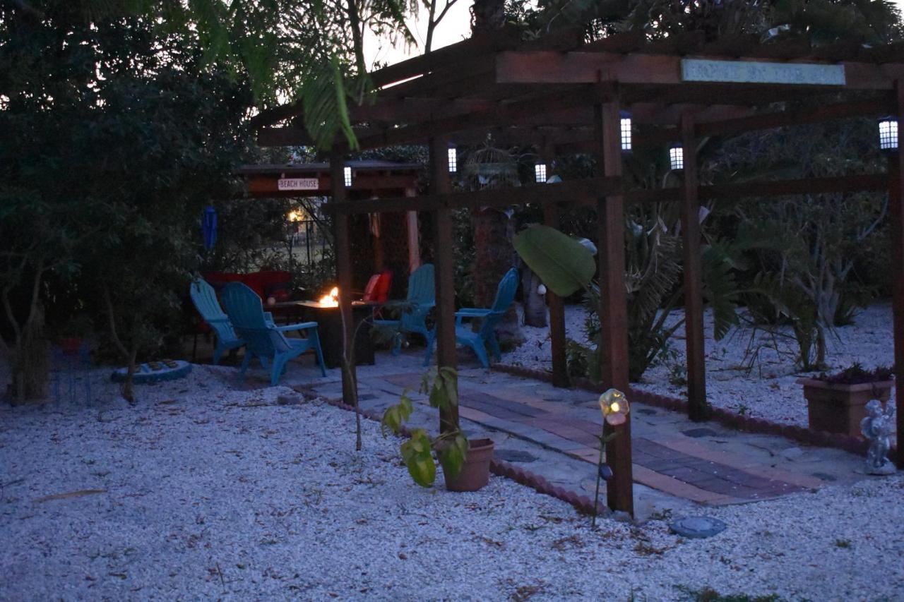 Bay Beach Bungalow *