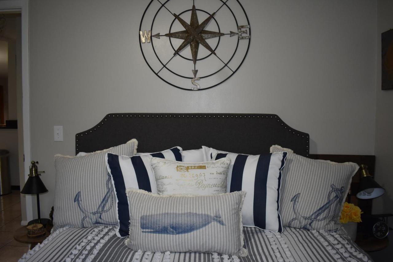 Bay Beach Bungalow * Clearwater Beach