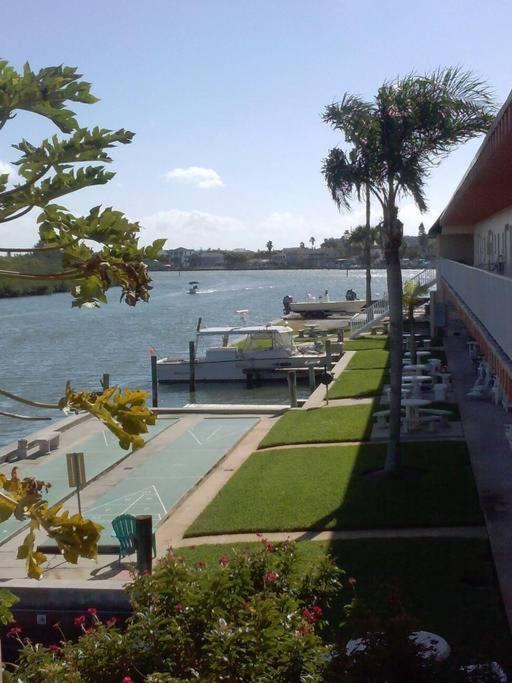 Beach Getaway Ii At Belleview, Indian Shores, Fl Clearwater Beach