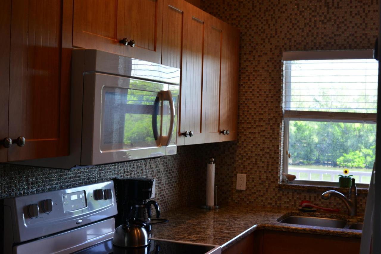 Beach Getaway Iii At Belleview Apartment *
