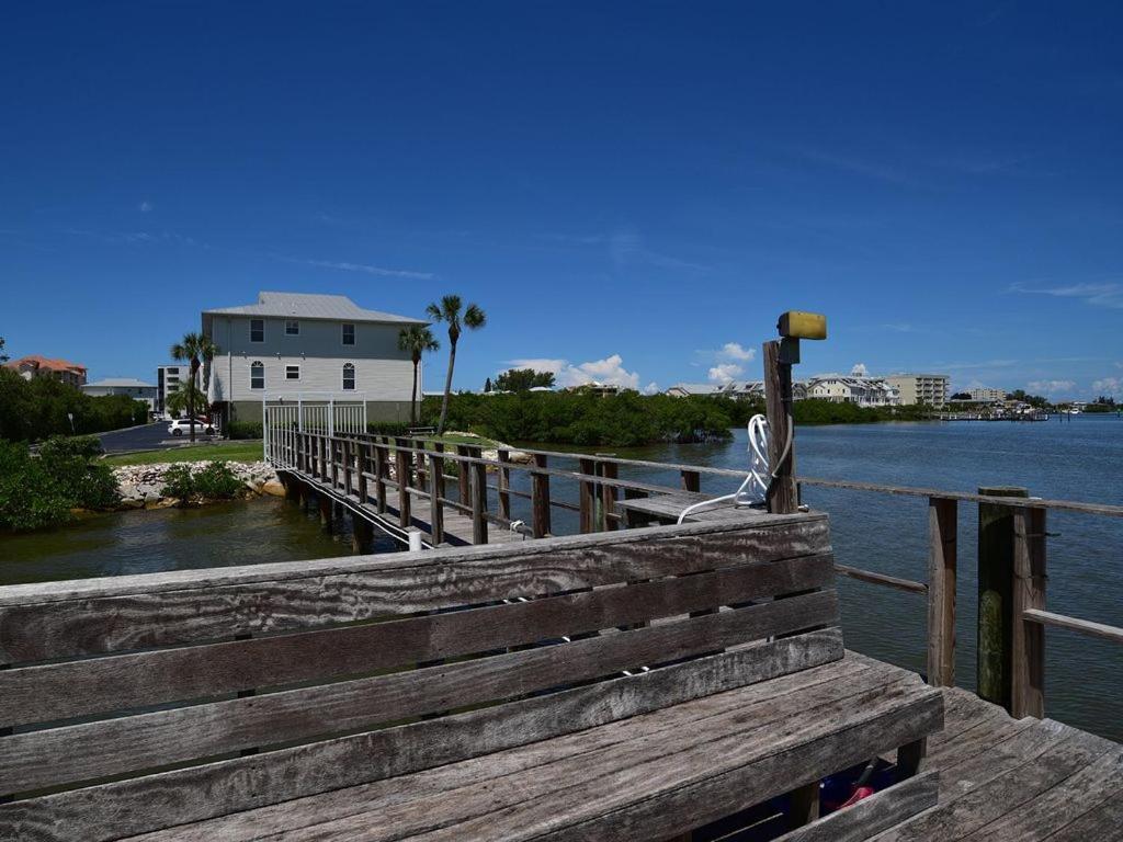 Gulf Retreat 2: Magnificent Water Views, Steps To Beach, None Cleaner, None Nicer! * Clearwater Beach