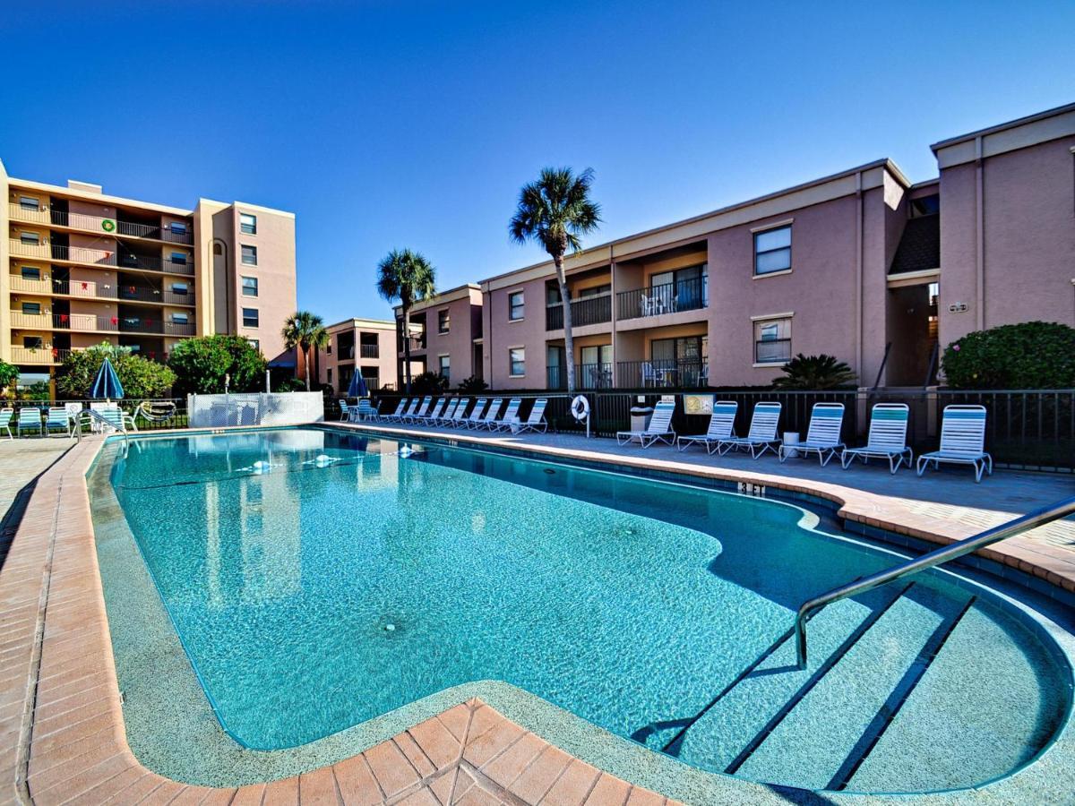 Sea Club 43 Charming Community Clearwater Beach