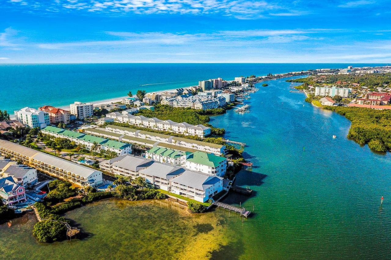 Captain Coves #102 * Clearwater Beach