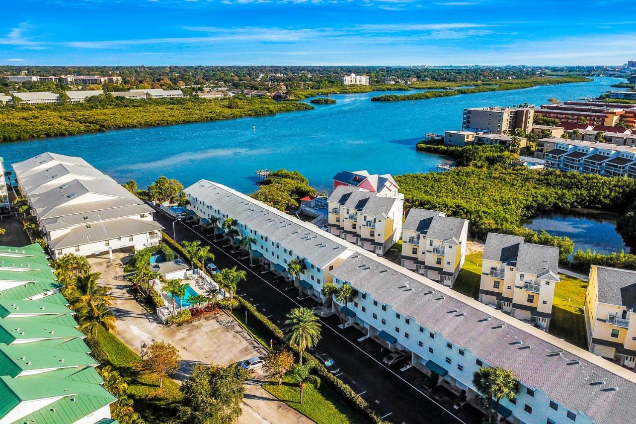 Captain Coves #102 Clearwater Beach