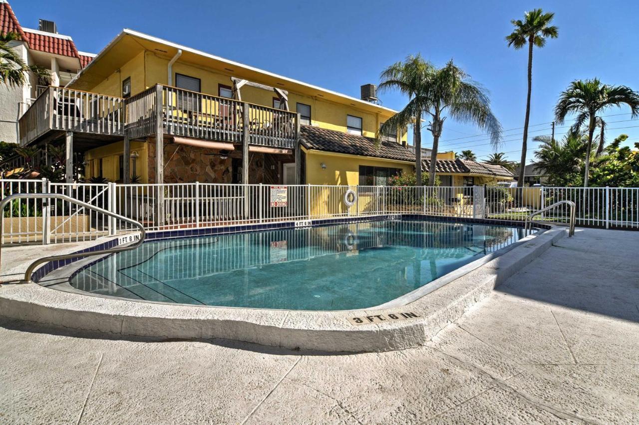 Breezy Belleair - 12 Steps To Shore! Apartment Clearwater Beach