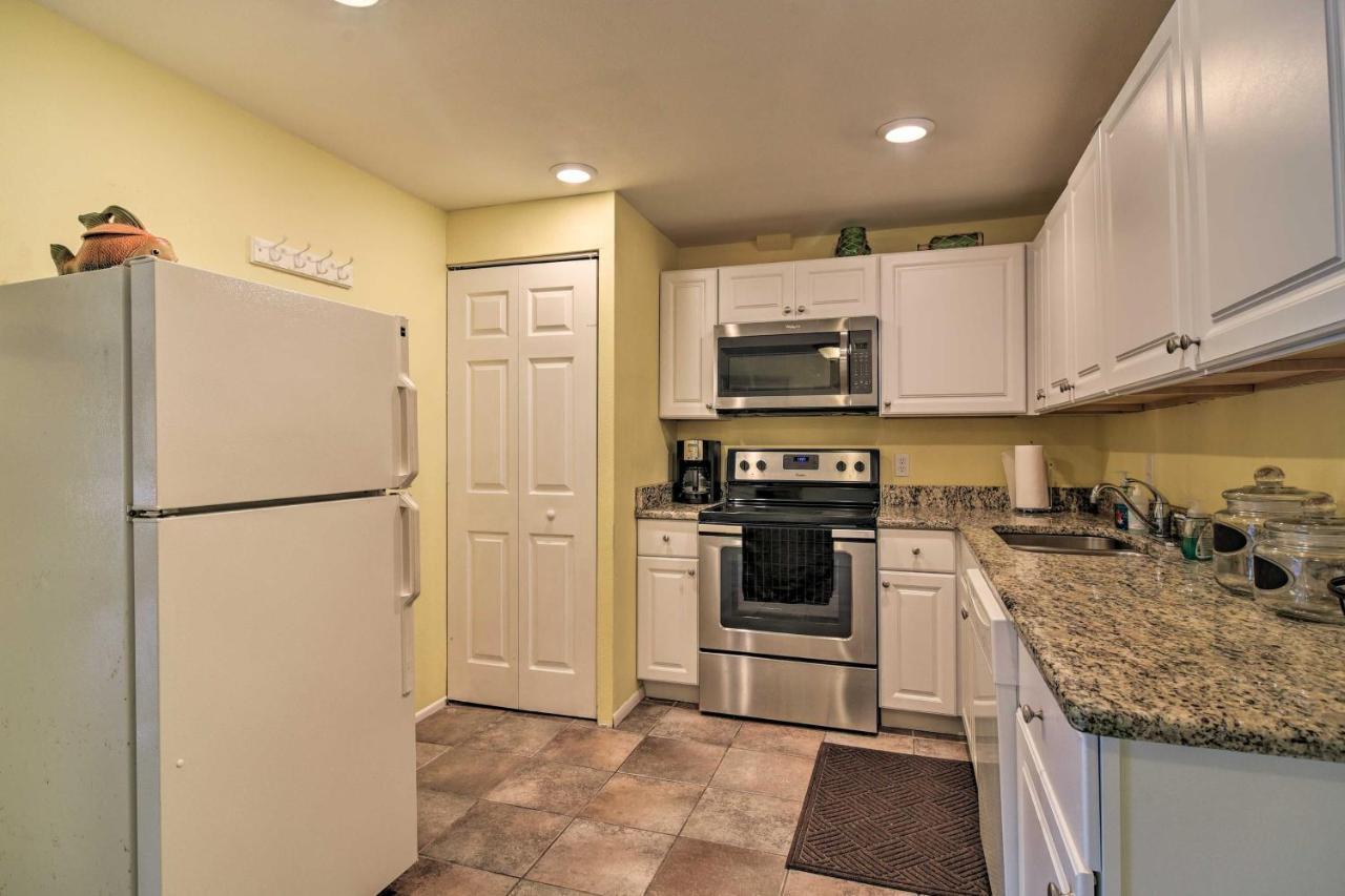 Apartment Updated Near Ideal Walkable Location! Clearwater Beach
