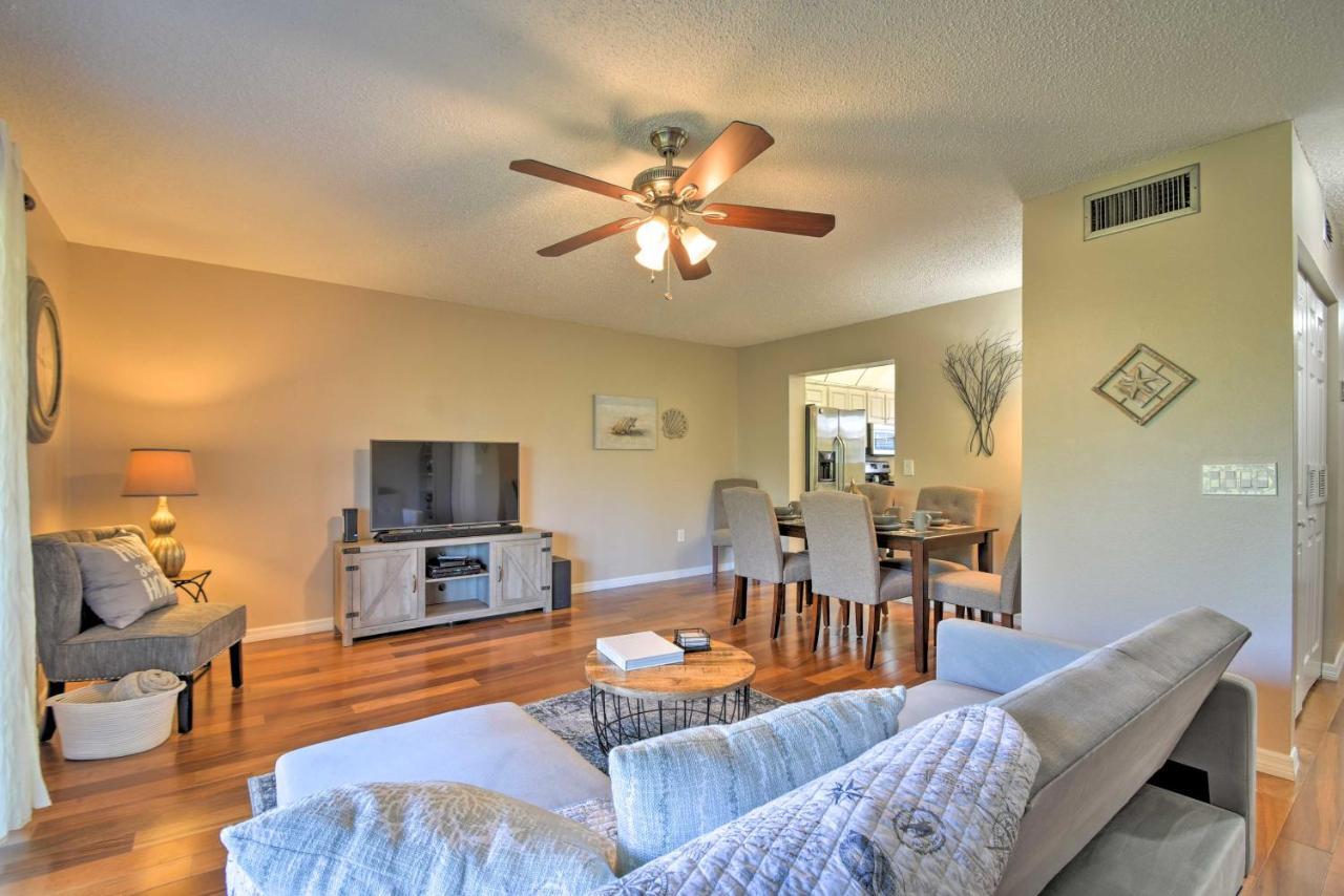 Indian Shores Townhome With Pool Access And Kayaks!