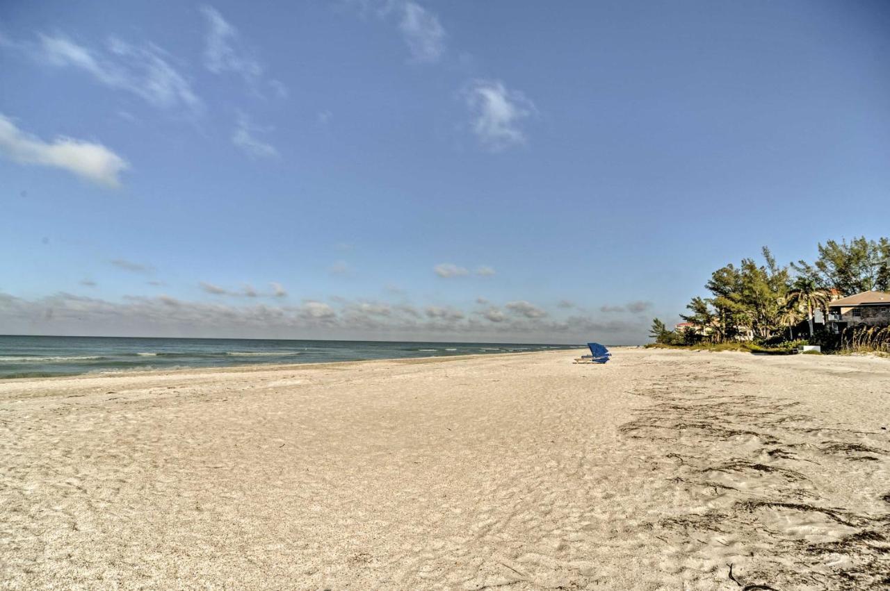 Oceanfront Indian Shores With Pool! Apartment