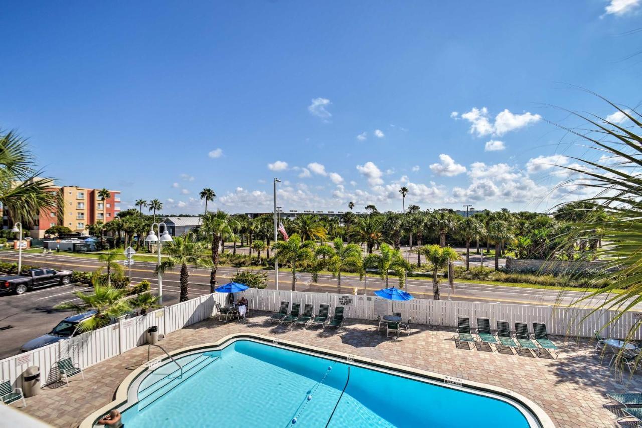 Indian Shores With 2 Balconies And Pool Access! Apartment Clearwater Beach