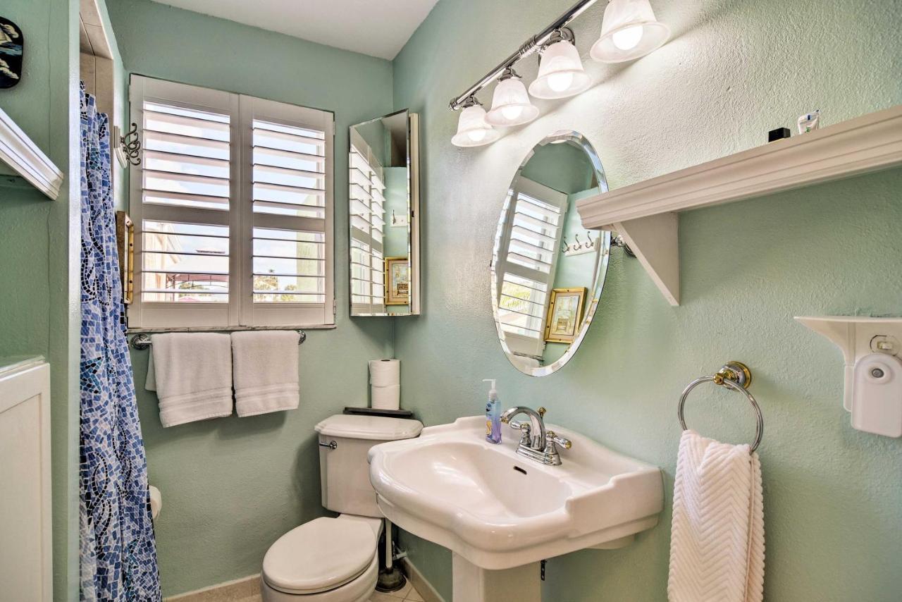 Bayside Pad With Pool Access And Dock Half Mi To