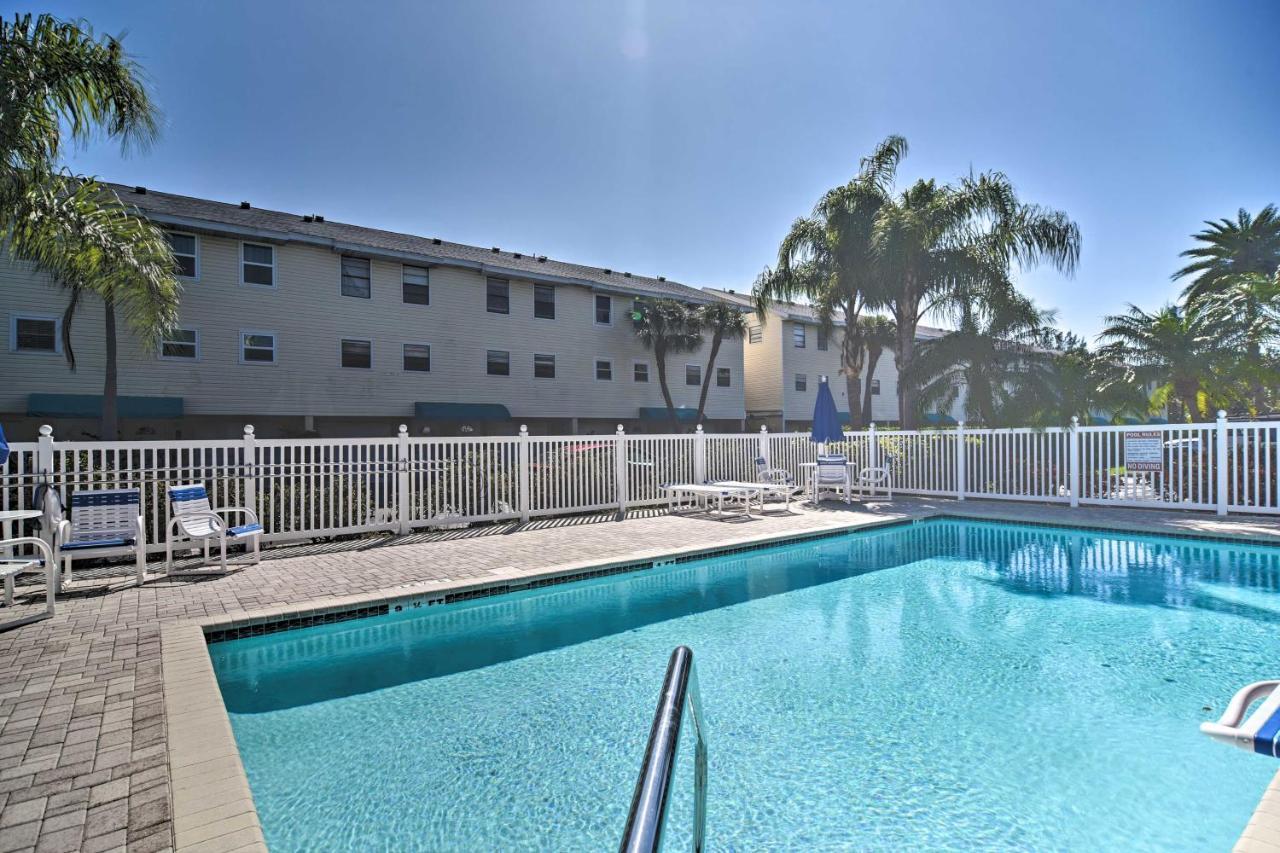 With Stunning Water Views And Large Balcony! Clearwater Beach