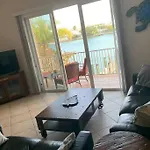 Luxury And Spacious Waterside Getaway