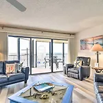 Indian Shores Condo With Pool And Sunset Beach View!
