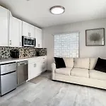 Steps From The Beach, Renovated 1Bd 1 Bth