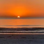 Tropical Indian Rocks Beach Suite A