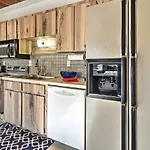 Indian Shores Cottage With Cabana - Steps To Beach!
