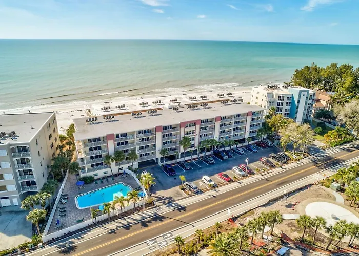 Beach Oasis - No Storm Damage & Guest Ready! Come Enjoy The Heated Pool & Relax At The Beach!
