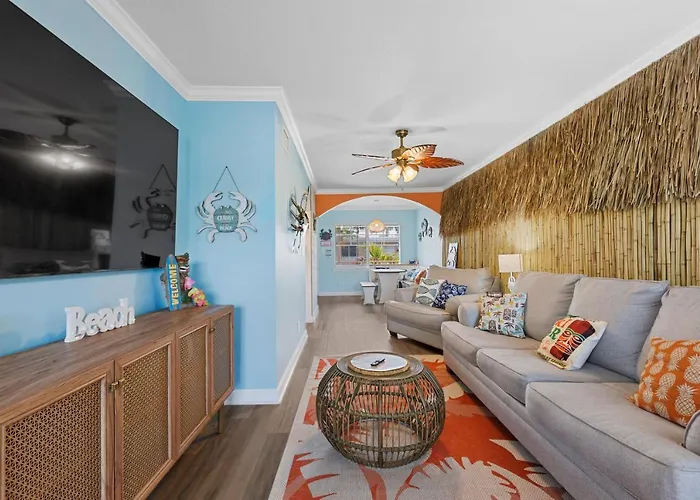 Tiki Blue Crab Cabana Beach Condo In Paradise