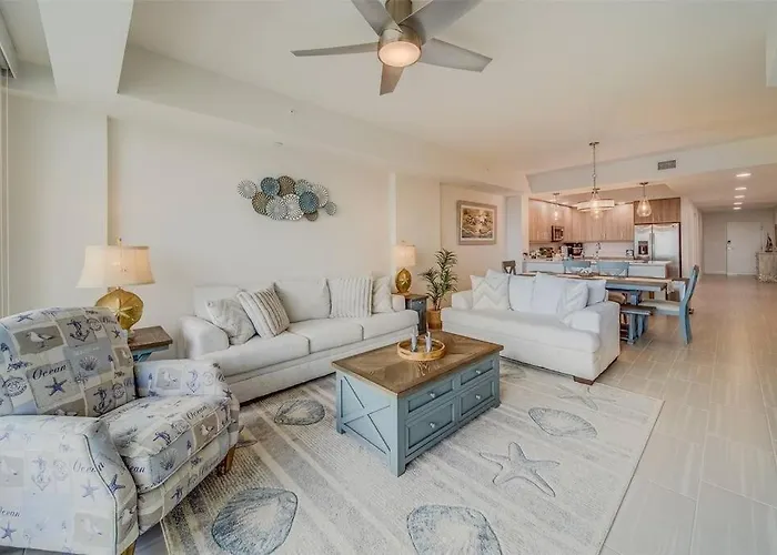 Luxury Waterfront Penthouse With Amenities And Services