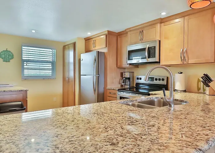 Golden Shores 603