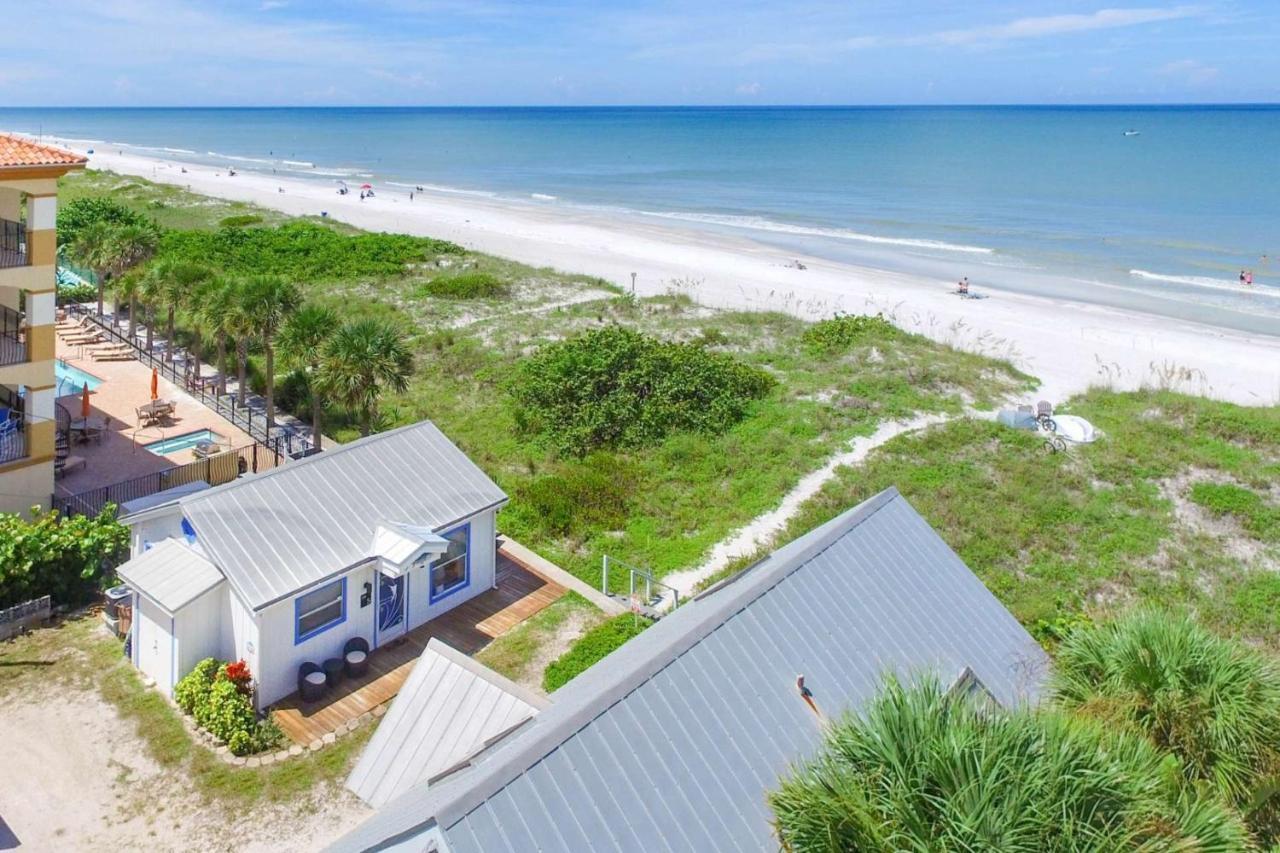 Binnie's Beachfront Holiday home Clearwater Beach