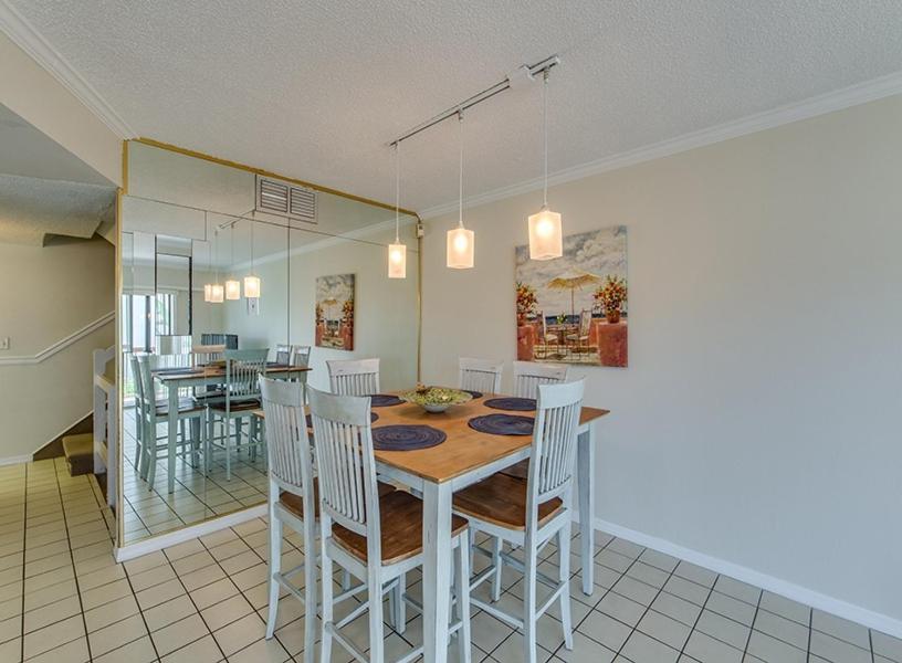 Sun Harbor Unit 1 - Weekly Townhouse Holiday home