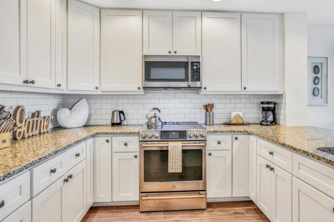 Dolphin's Cove - Clearwater Beach, Fl Apartment