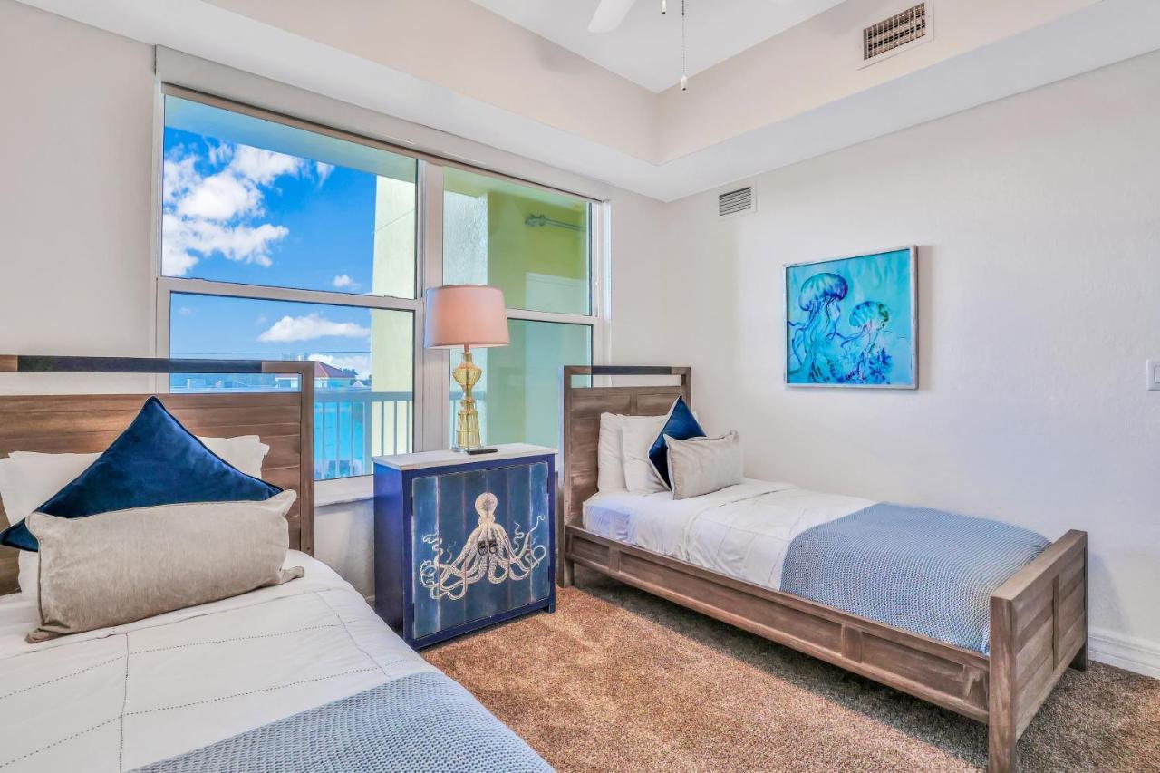 Dolphin's Cove - Clearwater Beach, Fl Apartment