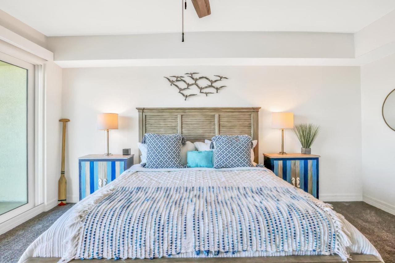 Dolphin's Cove - Clearwater Beach, Fl Apartment *