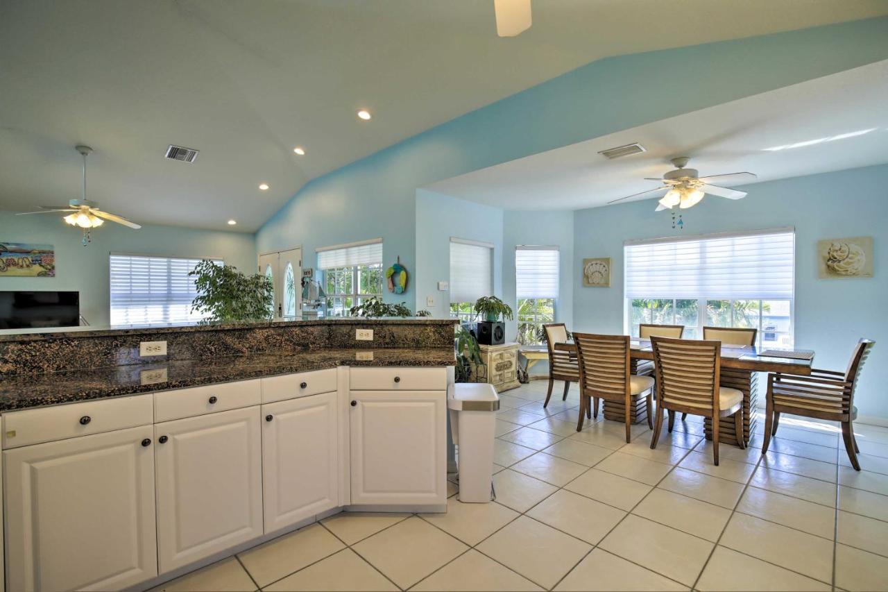 Indian Rocks Oasis - 2 Blocks To Beach! Clearwater Beach