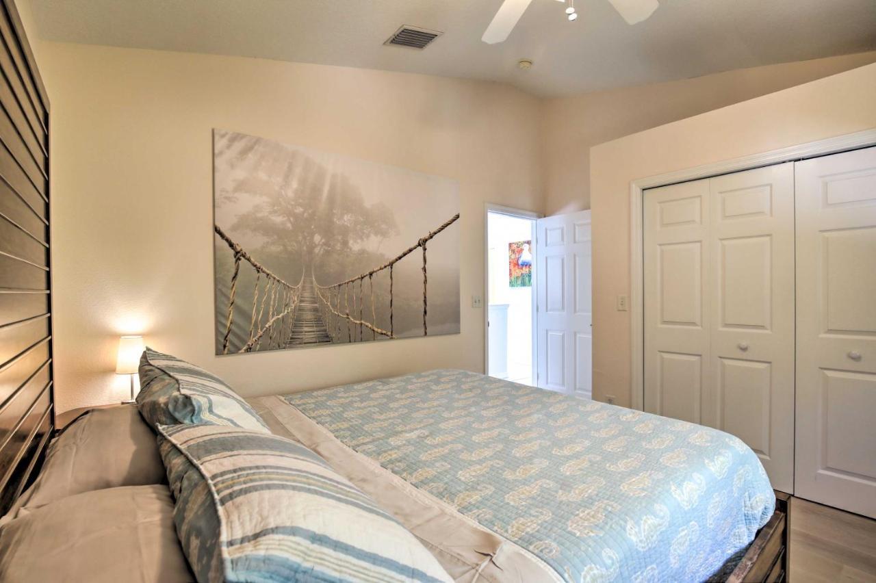 Holiday home Indian Rocks Oasis - 2 Blocks To Beach! *