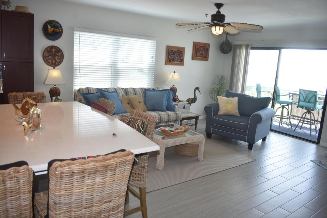 Villa Beachfront Bliss *