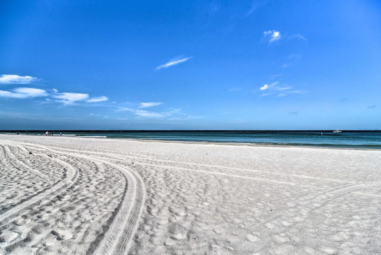 Florida Unit Steps From Indian Rocks Access! *