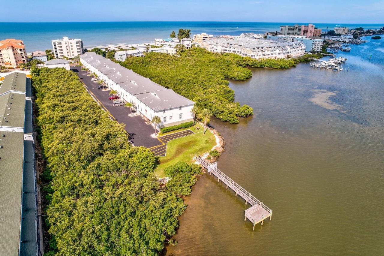Mariner's Pointe 202 Clearwater Beach