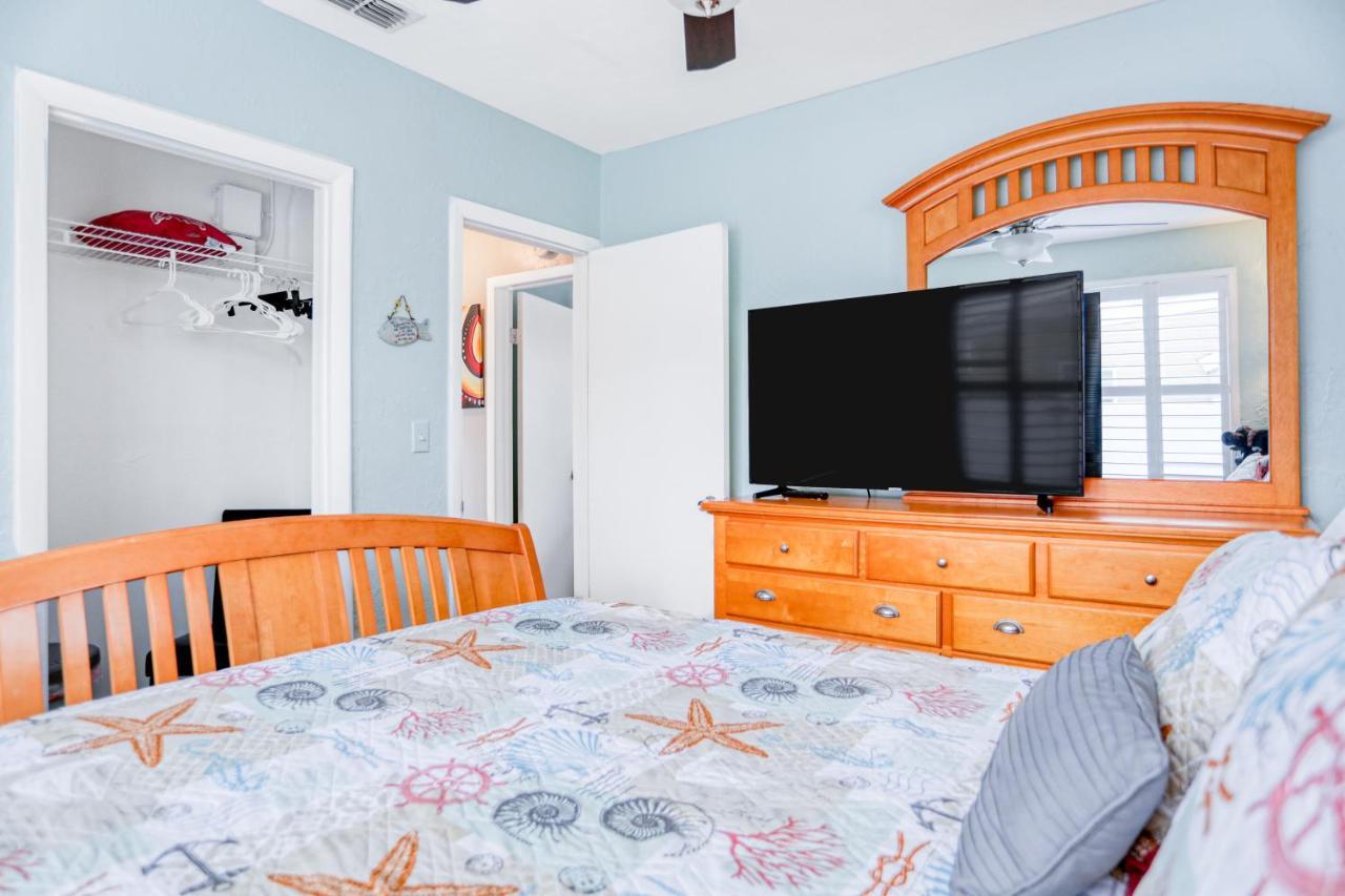Bay Escape & Ocean Away Holiday home *