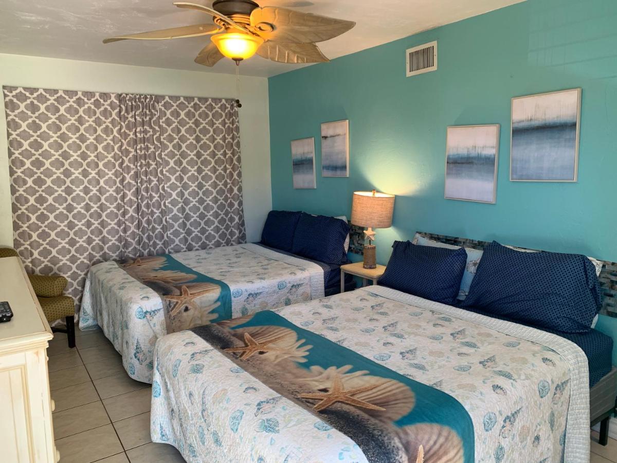 Michaels Surfside * Clearwater Beach
