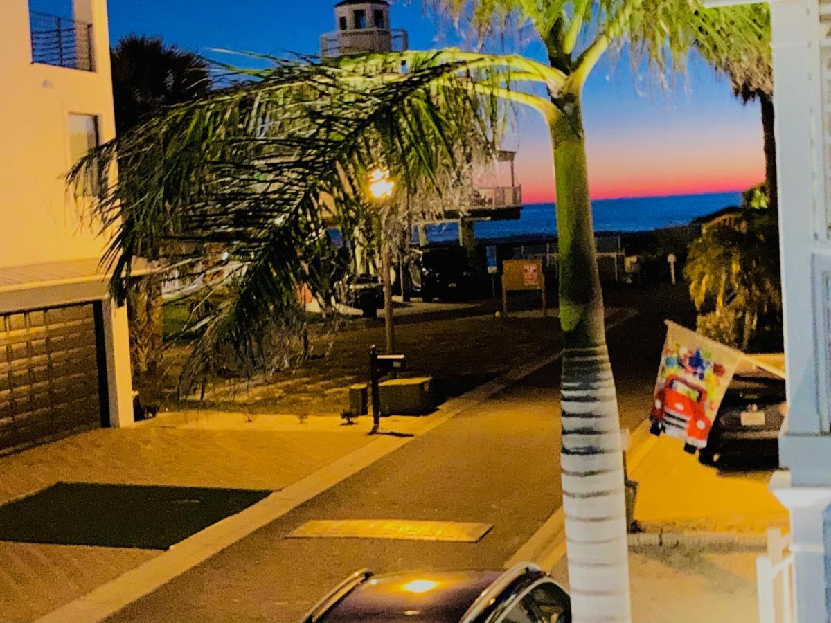 Michaels Surfside Apartment *