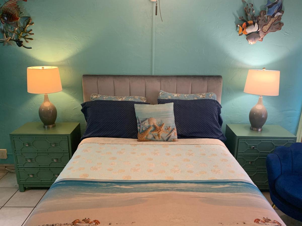 Michaels Surfside Apartment *