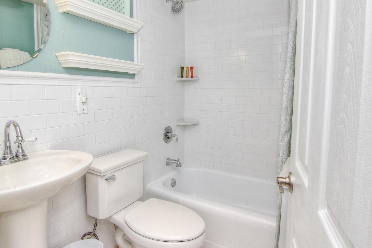 Apartment Place 1 *
