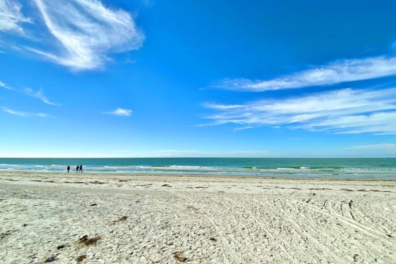 The Pointe 301
