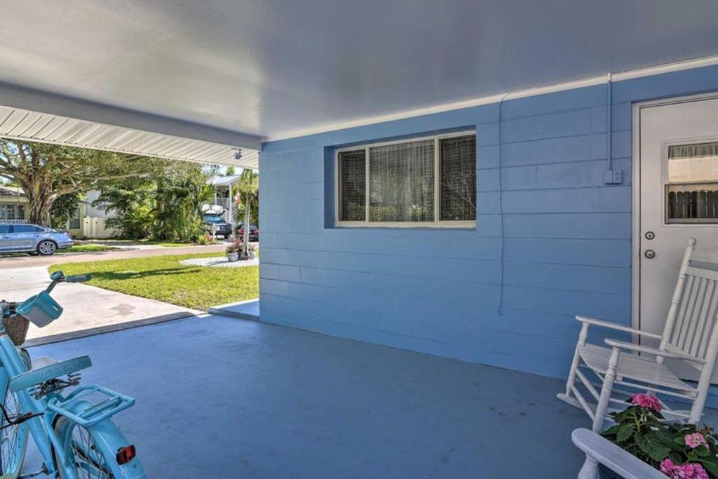 Holiday home Rita's By The - Steps To Ocean! *