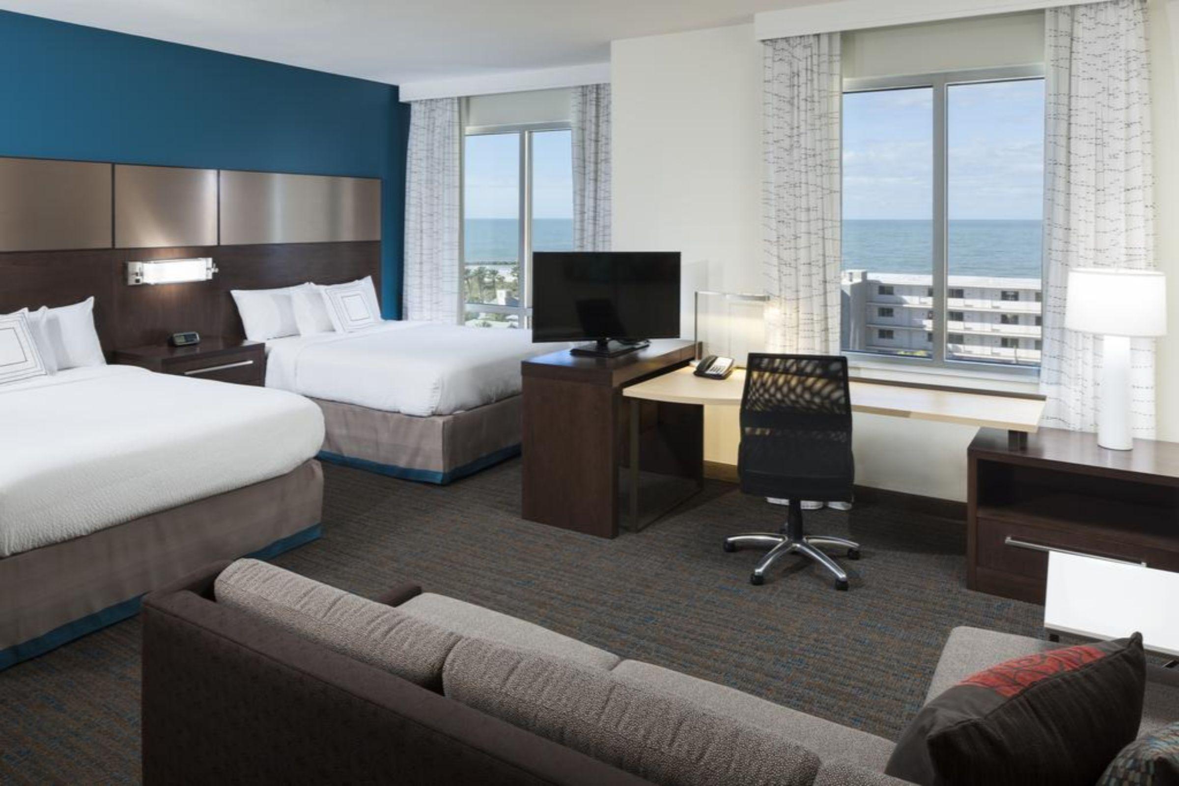 By Marriott Clearwater Hotel 3*