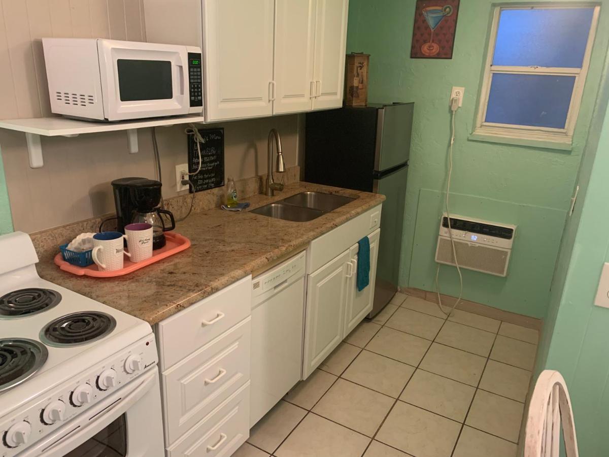Michaels Surfside Apartment