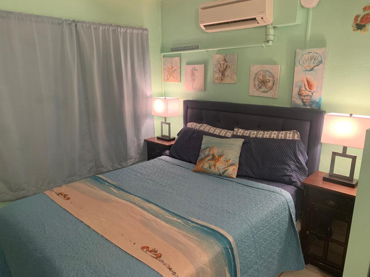 Michaels Surfside Apartment