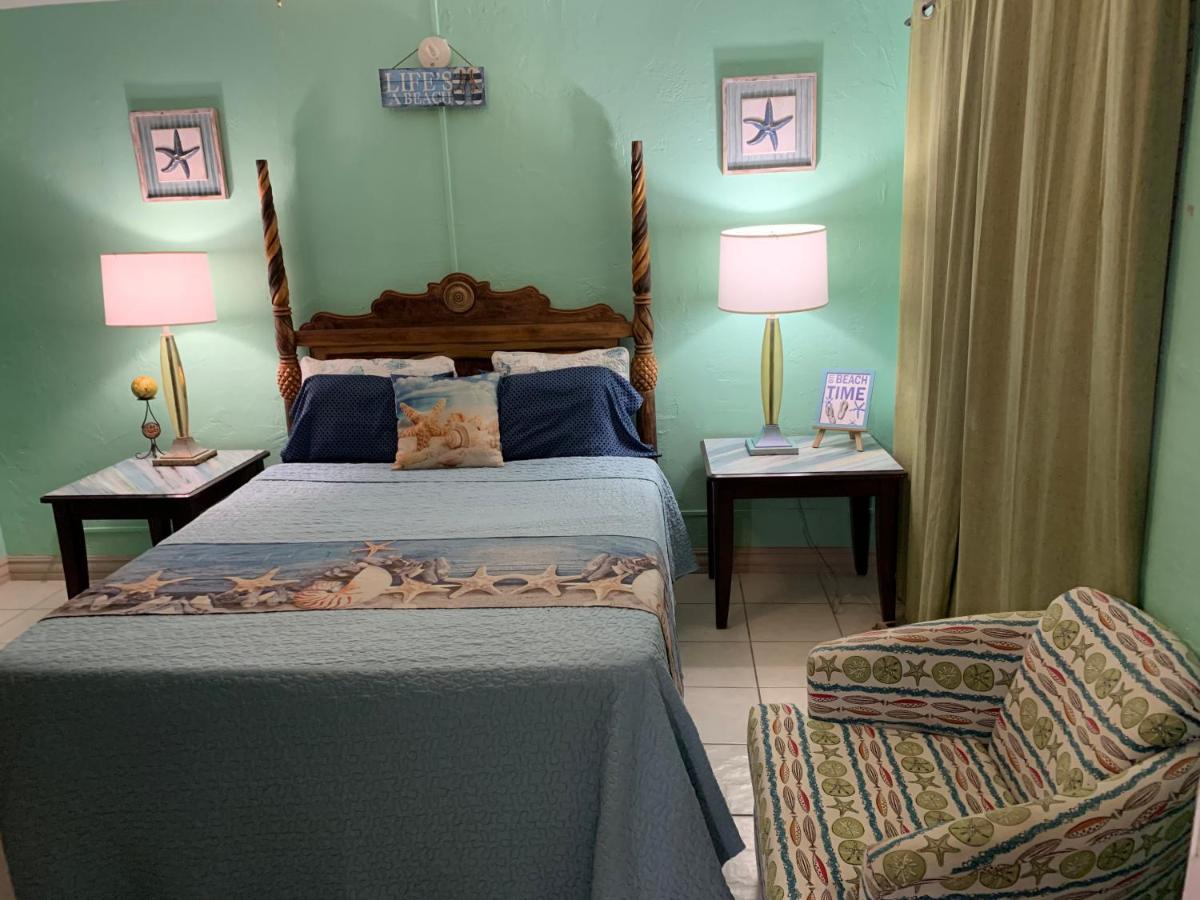 Michaels Surfside Apartment *